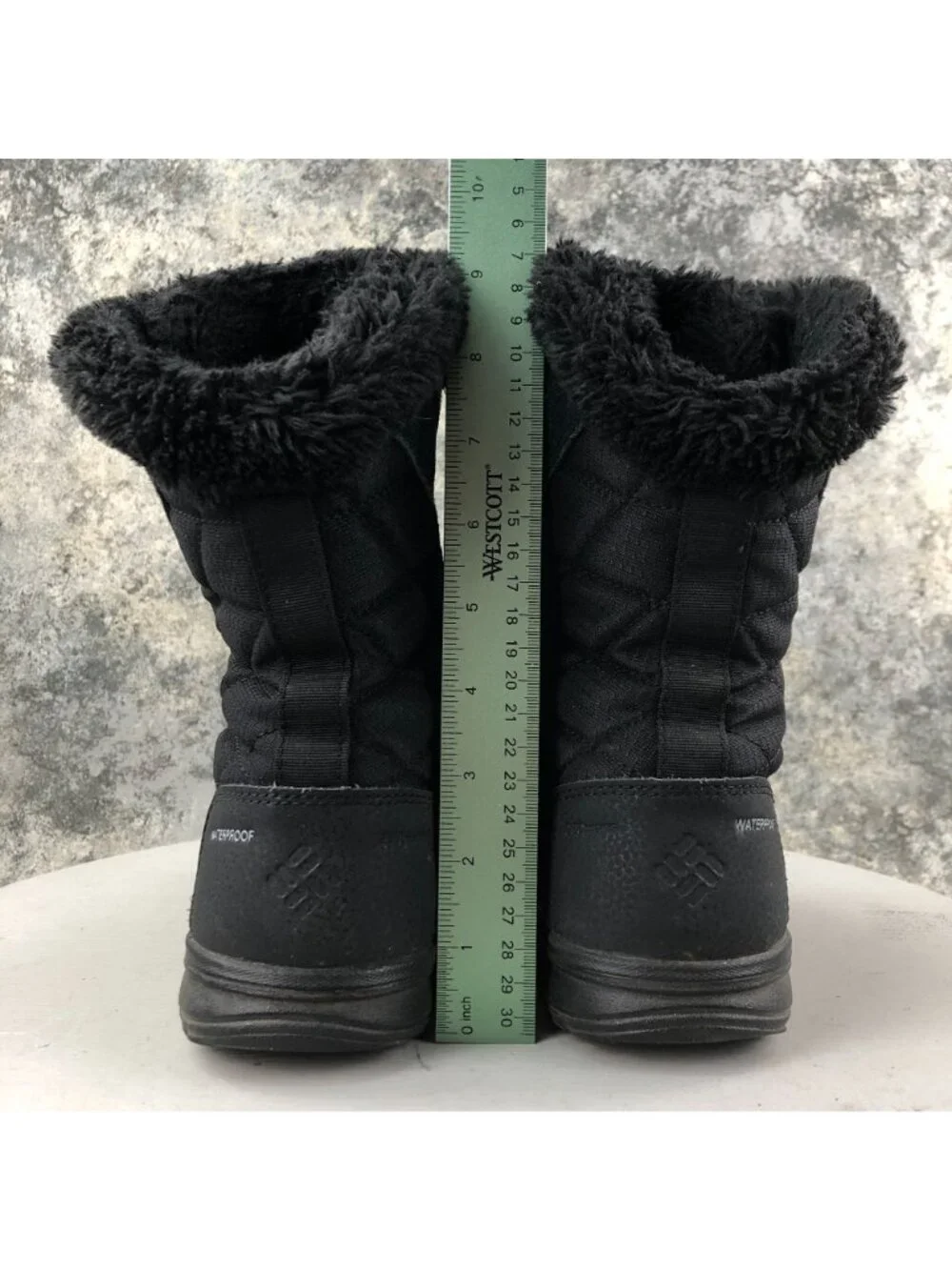 Columbia Women's Size 6.5 Ice Maiden II Black Quilted Waterproof Winter Boots